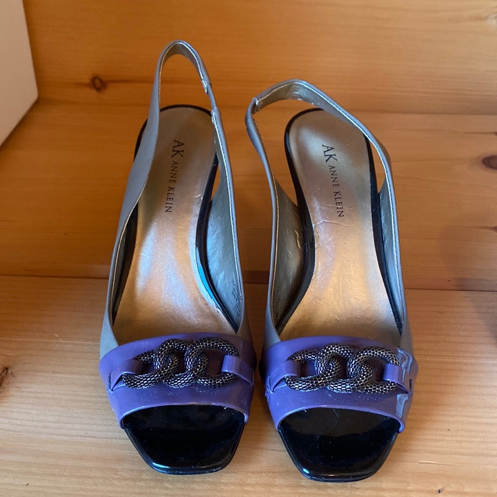 AK Anne Klein